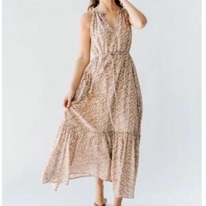 MIRTH Corsica Halter Dress Dusty Tan White Field Flower Pockets Tuckernuck Sz S